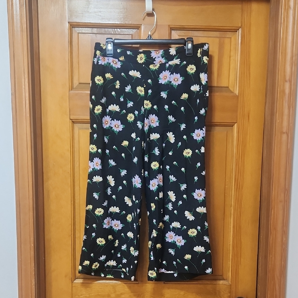 LOFT Black Floral Wide Leg Pants, Linen Blend, Women's Size Medium Petite, GUC